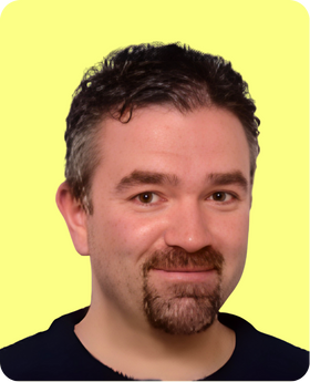 Thibault <br> Jacob<br> <span id="poste"> Responsable de site <span id="mail">t.jacob@e2c-grandlille.fr </span>