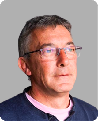 Jean-Pierre<br> Decroix<br> <span id="poste"> Responsable Pôle pédagogique<span id="mail">jp.decroix@e2c-grandlille.fr​</span>