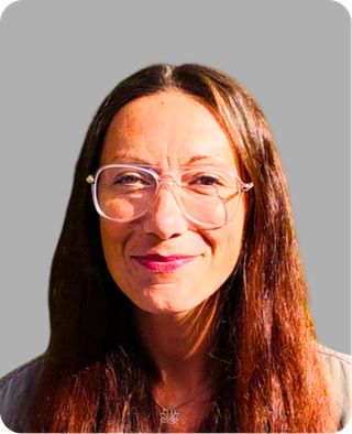 Amélie <br> Cathelain<br> <span id="poste"> Référente pédagogique  <br>& Chargée du handicap<span id="mail">a.cathelain@e2c-grandlille.fr</span>