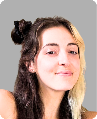 Juliette <br> Leclere<br> <span id="poste"> Graphiste<span id="mail">j.leclere@e2c-grandlille.fr​ </span>