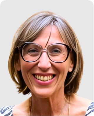 Anne <br> Capeau<br> <span id="poste"> Chargée de développement ​ <br>de projets <span id="mail">a.capeau@e2c-grandlille.fr</span>