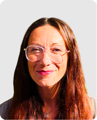 Amélie <br> Cathelain<br> <span id="poste"> Référente pédagogique  <br>& Chargée du handicap<span id="mail">a.cathelain@e2c-grandlille.fr</span>