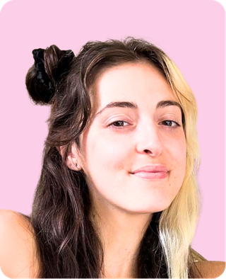 Juliette <br> Leclere<br> <span id="poste"> Graphiste<span id="mail">j.leclere@e2c-grandlille.fr​ </span>