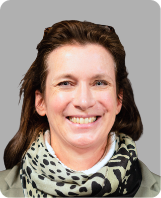 Violaine <br> Watine<span id="poste">Partenariat entreprises<br>
& Mécénat<span id="mail">v.watine@e2c-grandlille.fr</span>