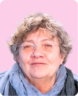 Camille <br> Peau<br> <span id="poste"> Chargée du suivi post E2C<span id="mail">c.peau@e2c-grandlille.fr</span>