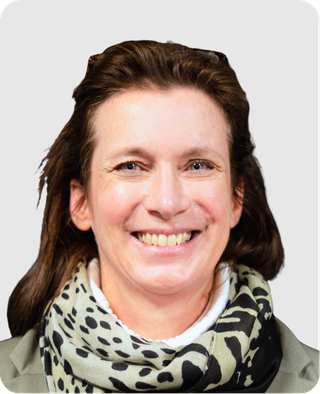 Violaine <br> Watine<span id="poste">Partenariat entreprises<br>
& Mécénat<span id="mail">v.watine@e2c-grandlille.fr</span>