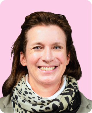 Coline <br> Spillemaecker<br> <span id="poste"> Chargée de relations entreprises <span id="mail">c.spillemaecker@e2c-grandlille.fr </span>  